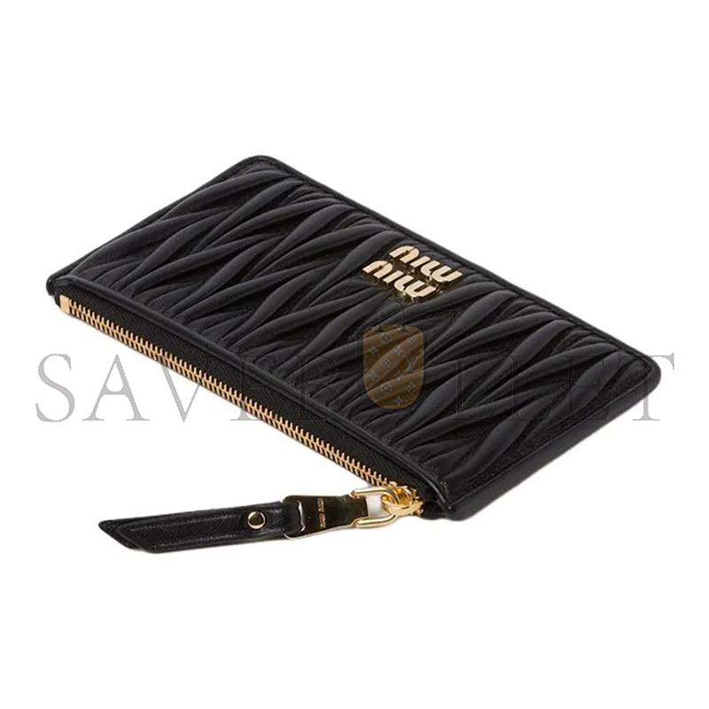MIU MIU MATELASSÉ ZIPPERED SOLID COLOR LOGO LEATHER WALLET 5MB006 (15*8cm)